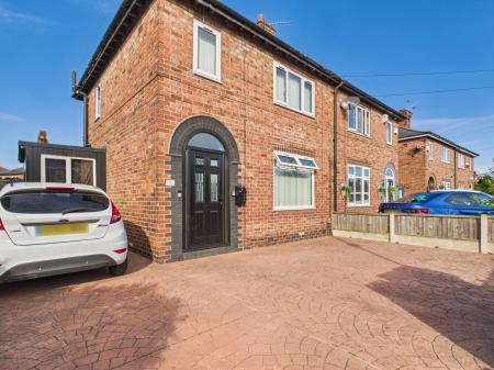 3 bedroom Semi-detached house for sale in Whitley Avenue, Warrington, WA4