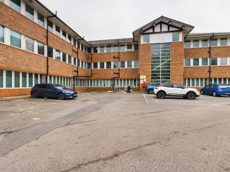 1 bedroom Flat to let in Castleview, Halton, Runcorn, WA7