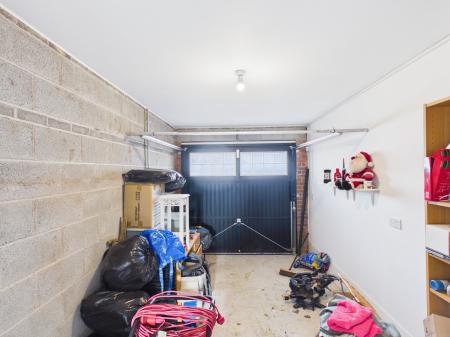 4 bedroom Detached house for sale in Astor Drive, Grappenhall, WA4