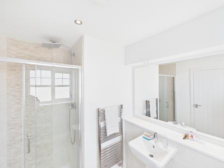 4 bedroom Detached house for sale in Astor Drive, Grappenhall, WA4