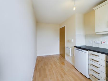 1 bedroom Flat to let in Patton Drive, Great Sankey, Warrington, WA5