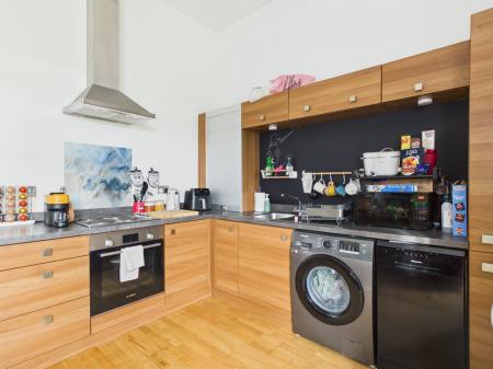 1 bedroom Flat for sale in Barton Court Central Way, Warrington, WA2