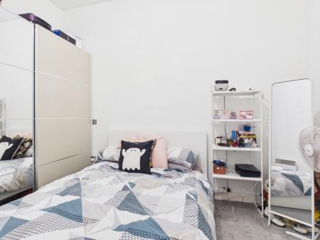 1 bedroom Flat for sale in Barton Court Central Way, Warrington, WA2
