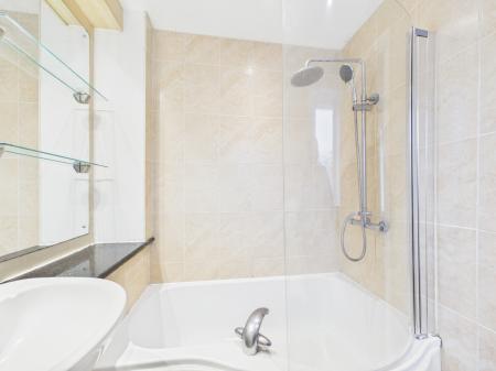 1 bedroom Flat to let in Bourchier Way, Grappenhall Heys, Warrington, WA4