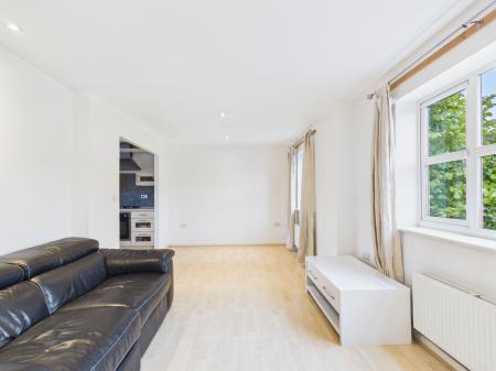 1 bedroom Flat to let in Bourchier Way, Grappenhall Heys, Warrington, WA4