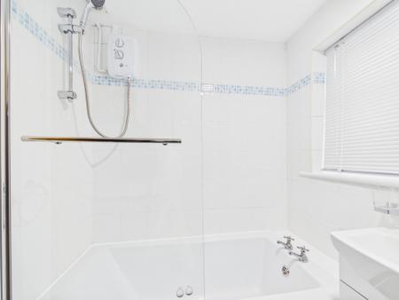 3 bedroom Semi-detached house to let in Maliston Road, Warrington, WA5