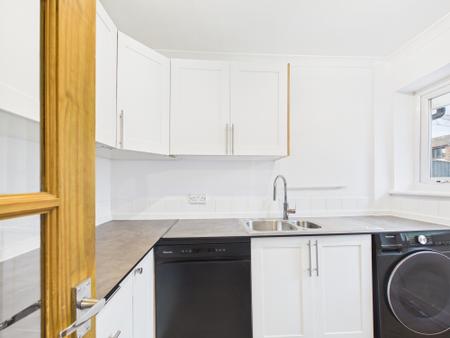 3 bedroom Semi-detached house to let in Maliston Road, Warrington, WA5