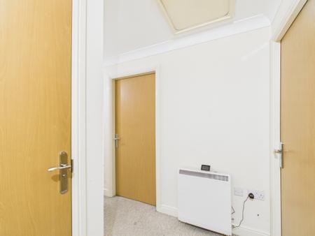 2 bedroom Flat for sale in Thorneycroft Drive, Howley, Warrington, WA1