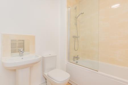 2 bedroom Flat to let in Louisiana Drive, Great Sankey, Warrington, WA5