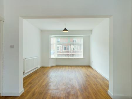 3 bedroom Terraced House to let in Willis Street, Warrington, WA1