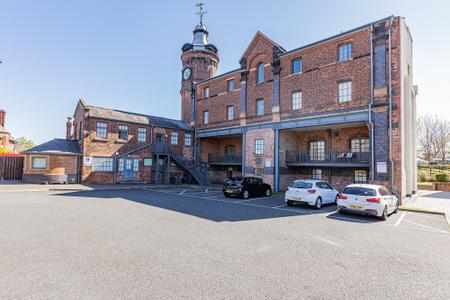 2 bedroom Flat to let in The Clock Tower, Elphins Drive, Warrington, WA4