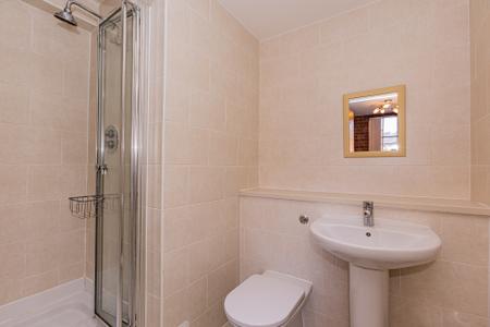 2 bedroom Flat to let in The Clock Tower, Elphins Drive, Warrington, WA4