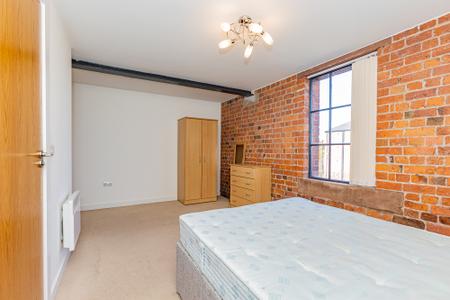 2 bedroom Flat to let in The Clock Tower, Elphins Drive, Warrington, WA4