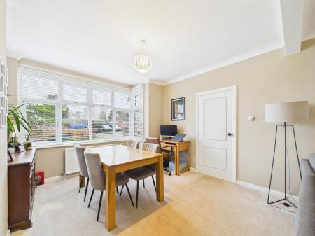 3 bedroom Semi-detached house for sale in Blundells Road, Tilehurst, Reading, RG30