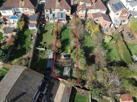 3 bedroom Semi-detached house for sale in Blundells Road, Tilehurst, Reading, RG30