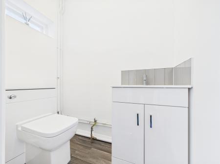 4 bedroom Semi-detached house for sale in Cheddington Close, Tilehurst, Reading, RG30