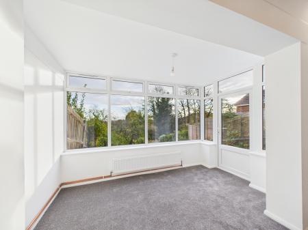 4 bedroom Semi-detached house for sale in Cheddington Close, Tilehurst, Reading, RG30