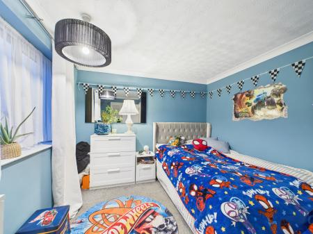 3 bedroom Terraced House for sale in Corwen Road, Tilehurst, Reading, RG30