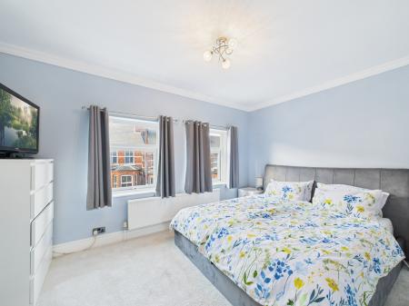 3 bedroom End of terrace house for sale in Elm Park Road, West Reading, Reading, RG30
