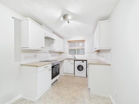 2 bedroom Flat for sale in Elm Park, Reading, RG30