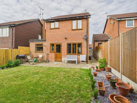 3 bedroom Detached house for sale in Fairlop Close, Calcot, Reading, RG31