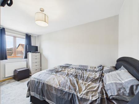 3 bedroom Detached house for sale in Fairlop Close, Calcot, Reading, RG31