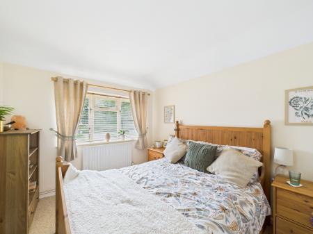 3 bedroom Detached house for sale in Halls Road, Tilehurst, Reading, RG30