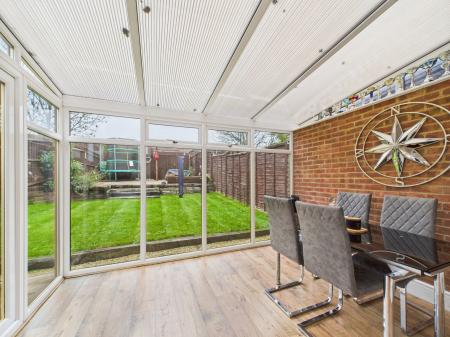 2 bedroom End of terrace house for sale in Latimer Drive, Calcot, Reading, RG31