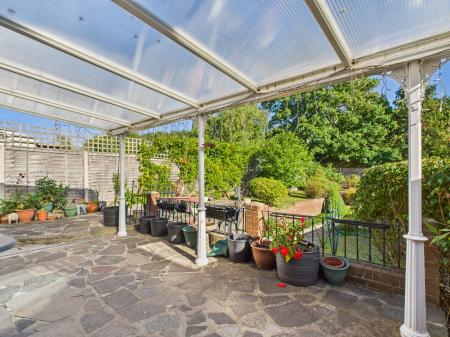 3 bedroom Semi-detached house for sale in Kenilworth Avenue, Southcote, Reading, RG30