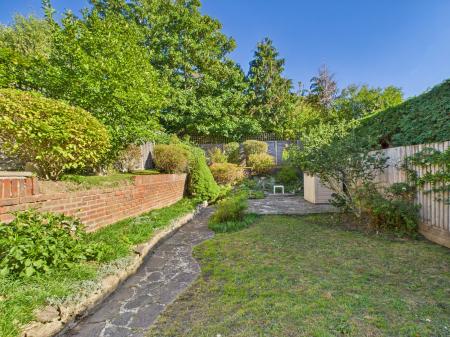 3 bedroom Semi-detached house for sale in Kenilworth Avenue, Southcote, Reading, RG30