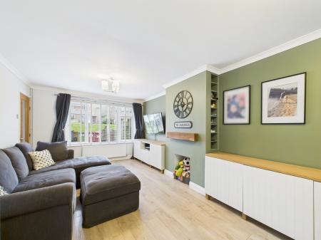 3 bedroom End of terrace house for sale in Rodway Road, Tilehurst, Reading, RG30