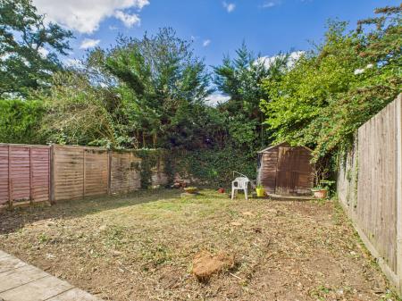 3 bedroom Link detached house for sale in Sandhills Way, Calcot, Reading, RG31