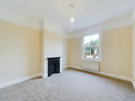 3 bedroom Semi-detached house for sale in Waverley Road, West Reading, Reading, RG30