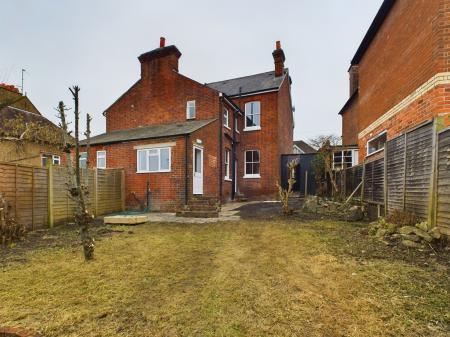 3 bedroom Semi-detached house for sale in Waverley Road, West Reading, Reading, RG30