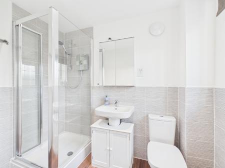 3 bedroom Detached house for sale in Shipridge Drive, Spencers Wood, Reading, RG7