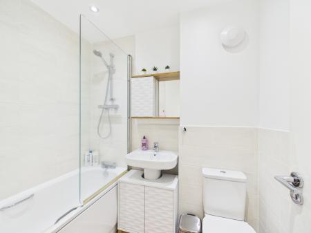 3 bedroom Detached house for sale in Shipridge Drive, Spencers Wood, Reading, RG7