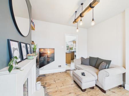 2 bedroom End of terrace house for sale in City Road, Tilehurst, Reading, RG31