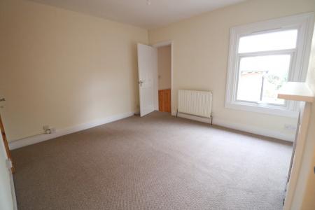 3 bedroom Terraced House to let in Cholmeley Road, Reading, RG1