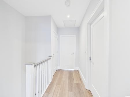 4 bedroom Semi-detached house to let in Maine Street, Reading, RG2