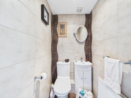 3 bedroom Semi-detached house for sale in Berkshire Drive, Tilehurst, Reading, RG31