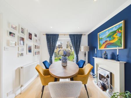 3 bedroom Semi-detached house for sale in Berkshire Drive, Tilehurst, Reading, RG31