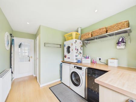 3 bedroom Semi-detached house for sale in Berkshire Drive, Tilehurst, Reading, RG31