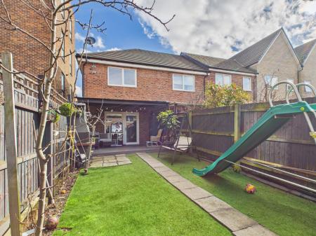 2 bedroom End of terrace house for sale in Leven Street, Tilehurst, Reading, RG30