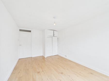 2 bedroom Flat for sale in Inglewood Court, Reading, Reading, RG30