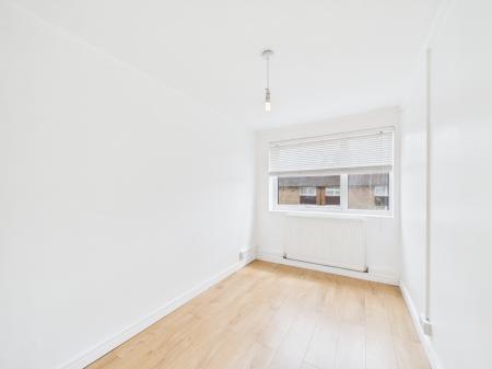 2 bedroom Flat for sale in Inglewood Court, Reading, Reading, RG30
