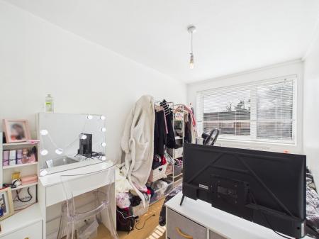 2 bedroom Flat for sale in Inglewood Court, Reading, Reading, RG30