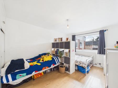 2 bedroom Flat for sale in Inglewood Court, Reading, Reading, RG30