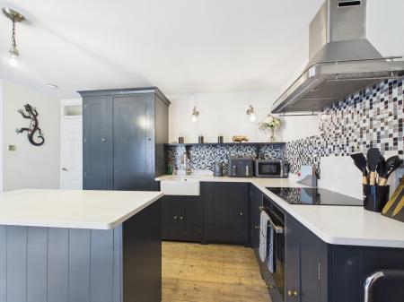 1 bedroom Flat for sale in Maiden Place, Lower Earley, Reading, RG6