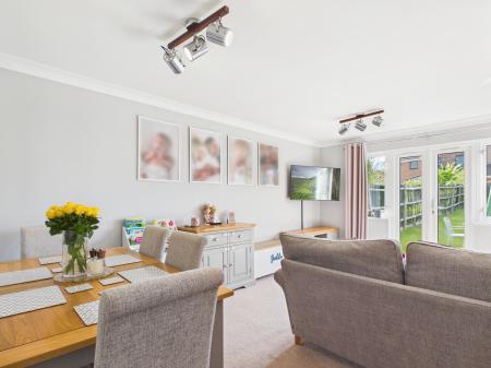 3 bedroom Semi-detached house for sale in Goldcrest Way, Tilehurst, Reading, RG31