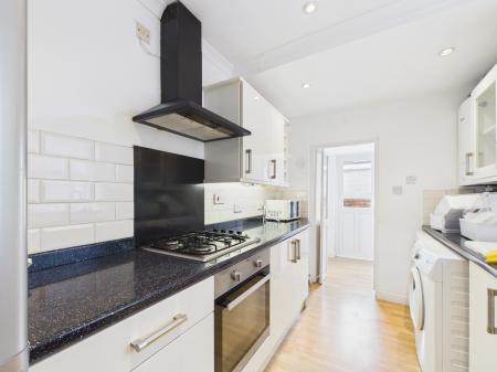 2 bedroom Terraced House to let in Cranbury Road, Reading, RG30